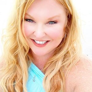 Meet your Posher, Suzie